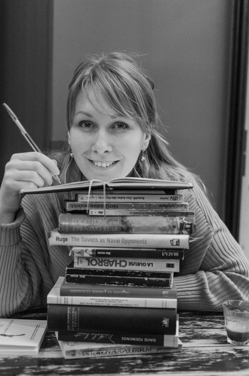 Екатерина Оаро писатель с книгами | Вдохновить на роман Екатерина Оаро писатель с книгами | Вдохновить на роман